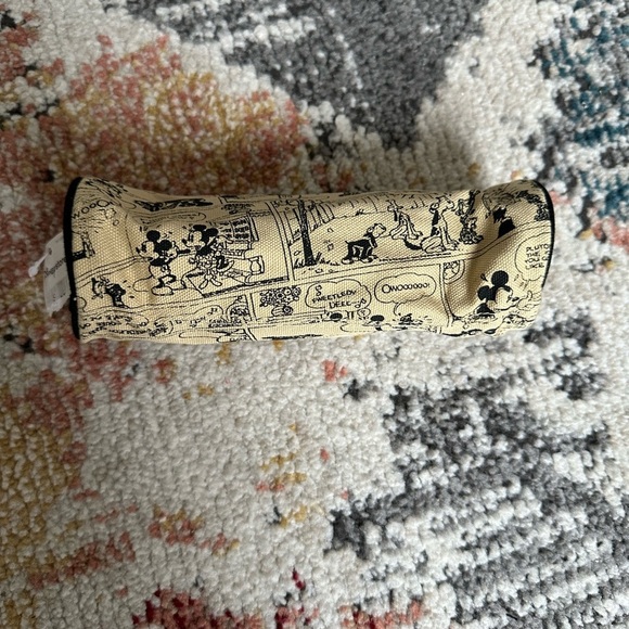 New Disney Store Mickey Mouse VTG Cartoon Comic Strip Zip Pencil/Makeup pouch - Picture 16 of 16